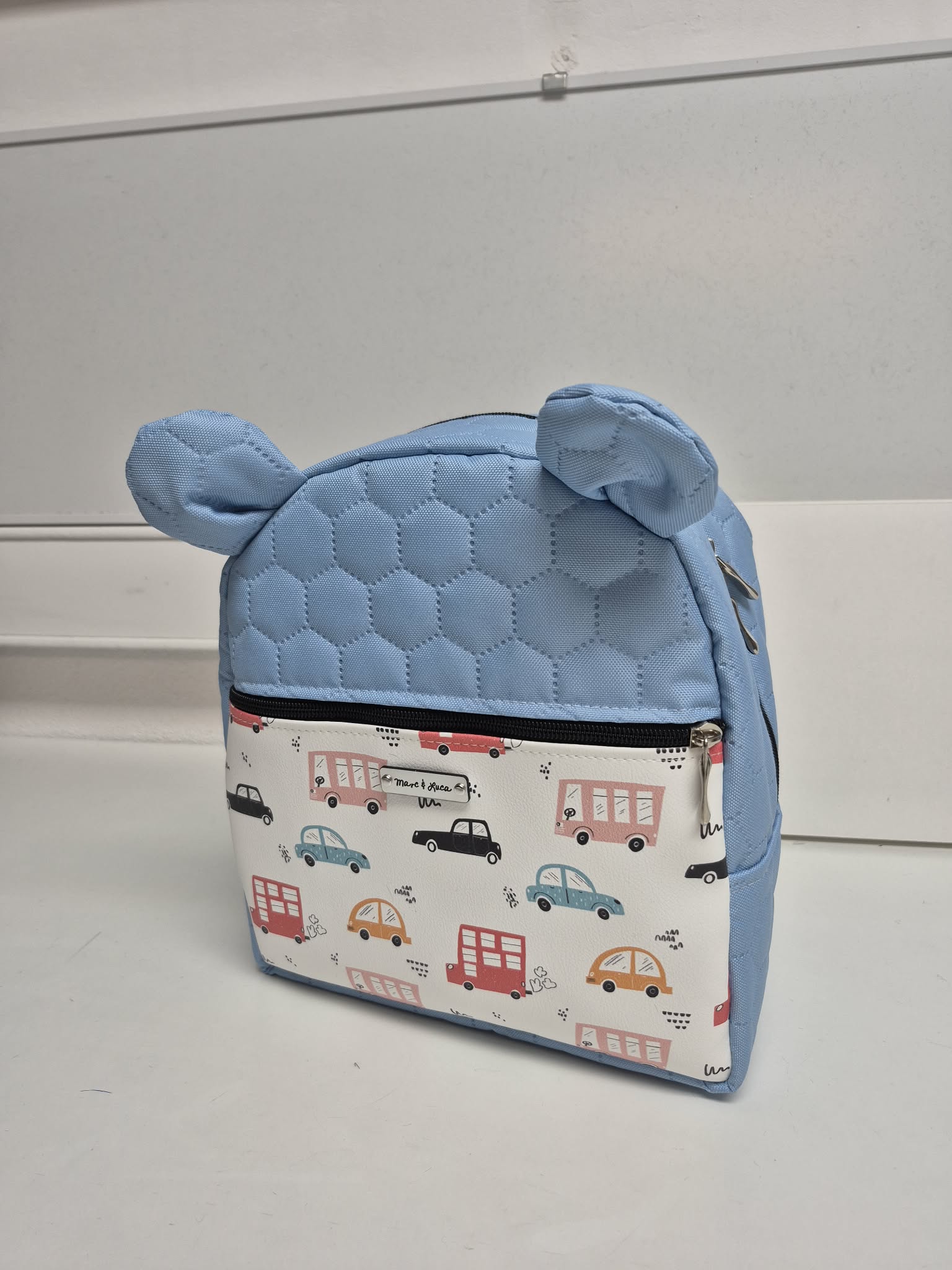 Otroški nahrbtnik avtomobili